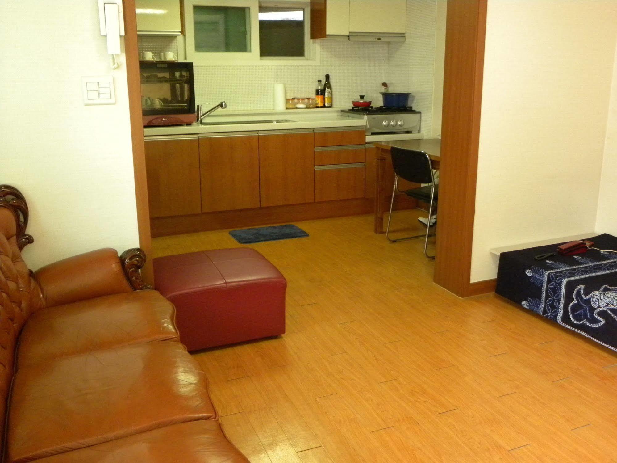 Kame House Seoul